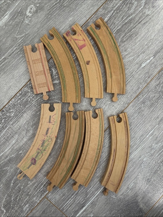 Other - Wooden Track - Set #3 - 8 Pieces Marked/Fair Condition
